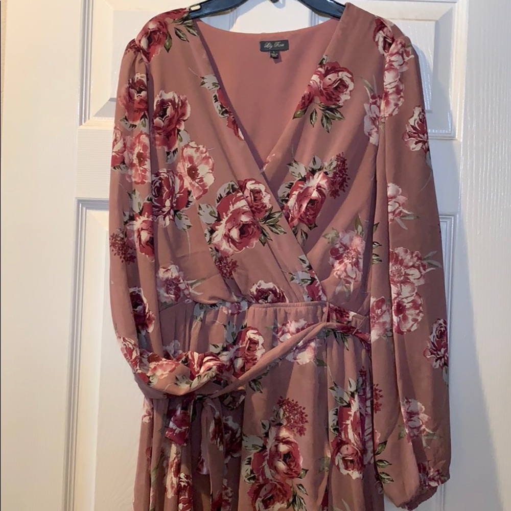 Summer dress - Picture 3 of 8